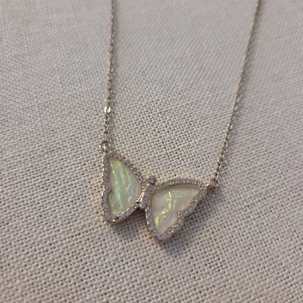 Patklane Pink Flutter Necklace